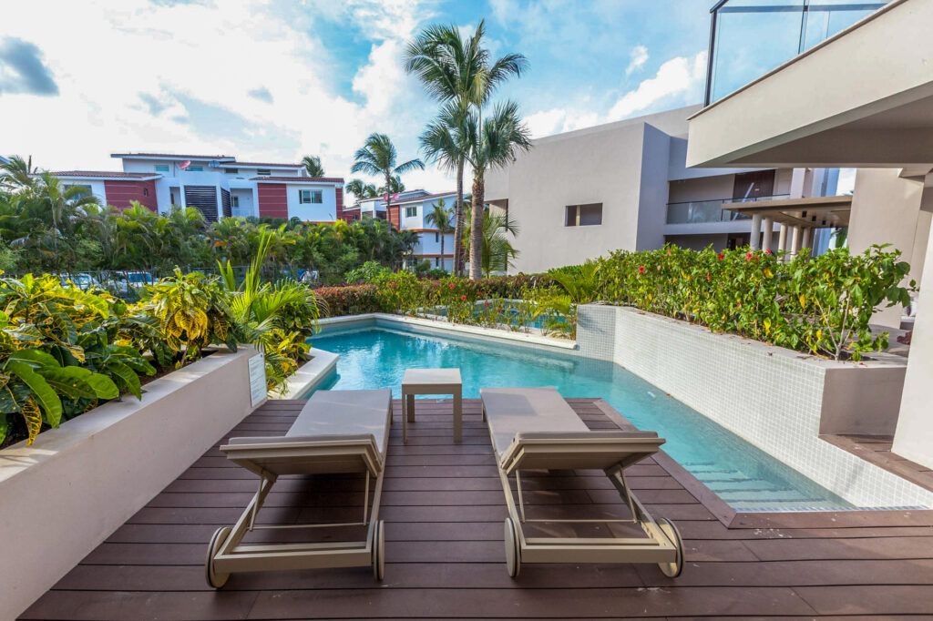 Junior Suite with Private Pool