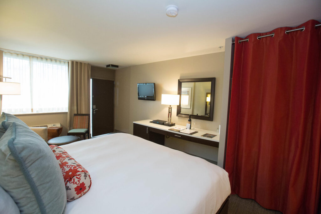 The Standard King Room at the City Loft Hotel